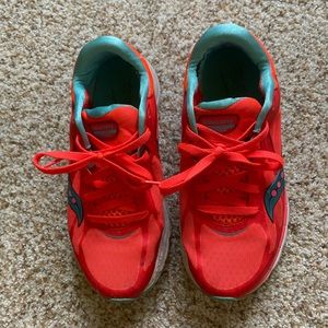 Saucony coral sneakers